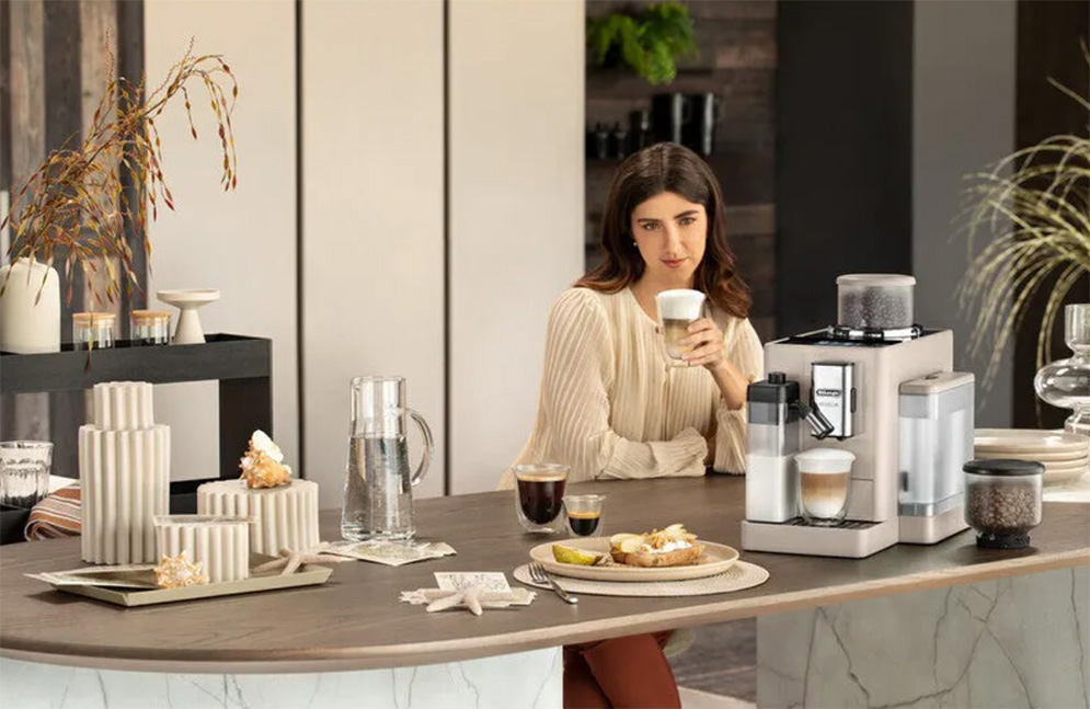 De’Longhi EXAM440.55.BG Rivelia Fully Automatic Coffee Machine Sand Beige